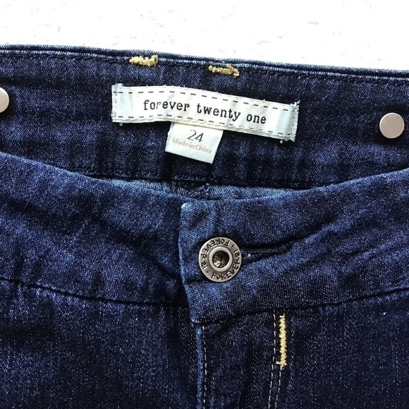 FOREVER 21 BLUE JEANS SIZE 24 - Picture 7 of 8